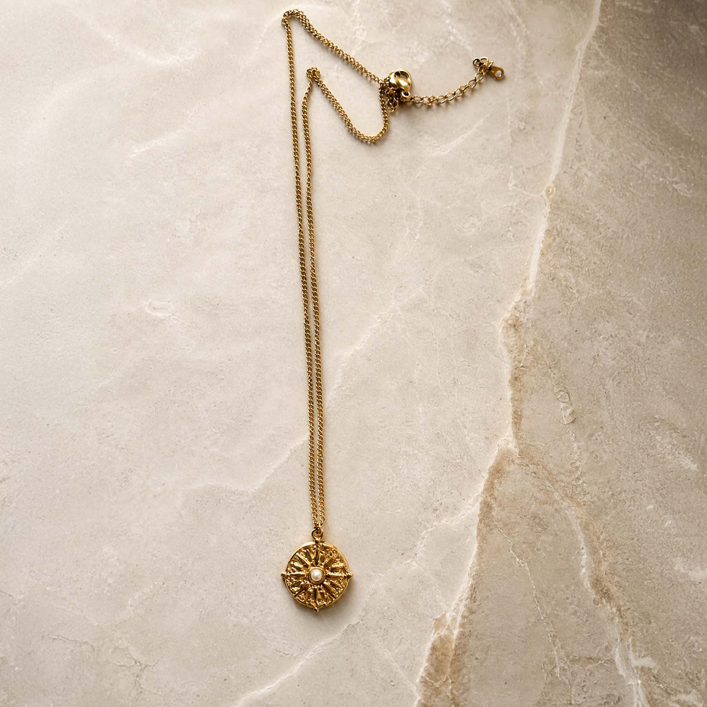 Meg 18K Gold