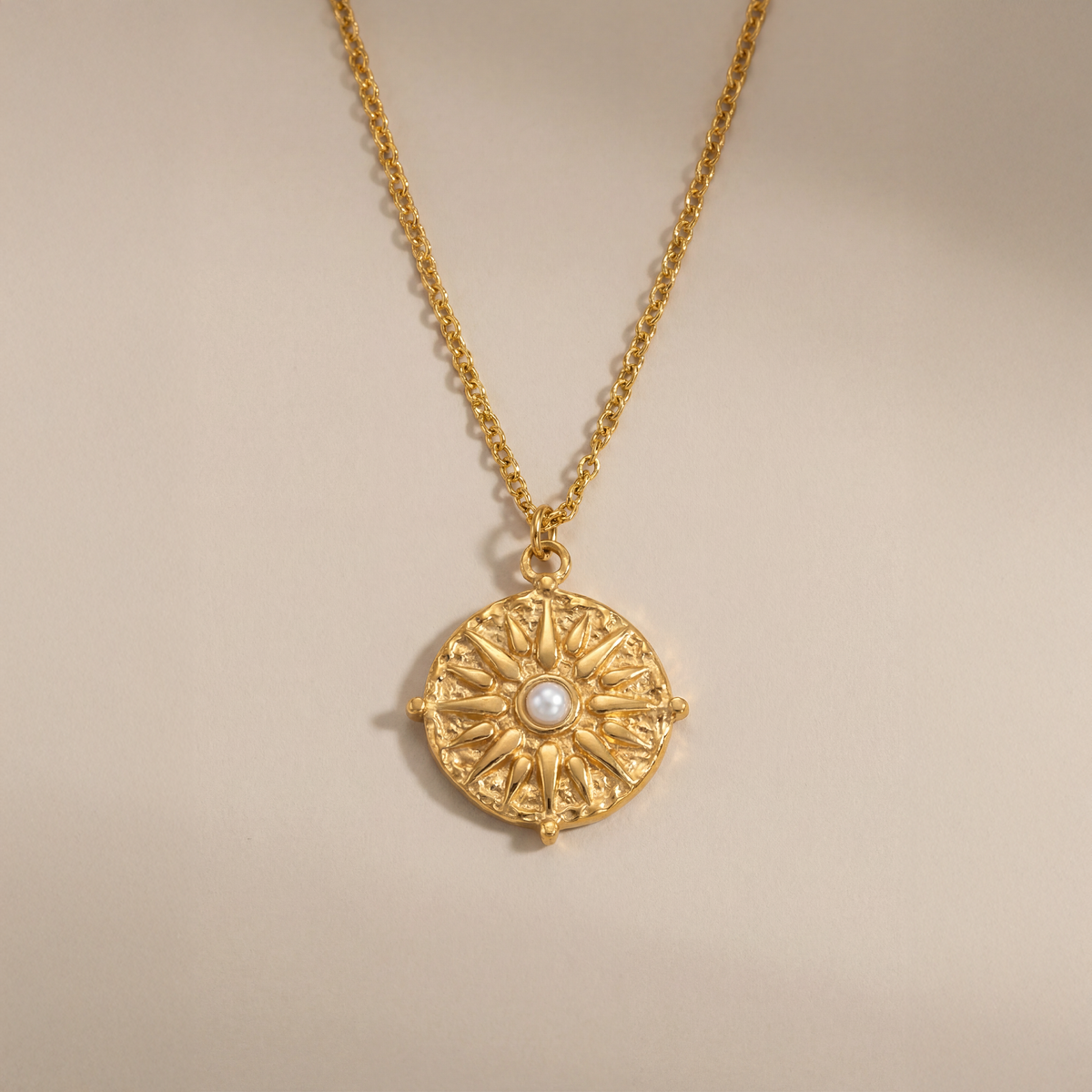 Meg 18K Gold